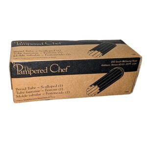 Pampered Chef Bread Tube Scalloped‎ Mold Tubular Festons 1565 NEW